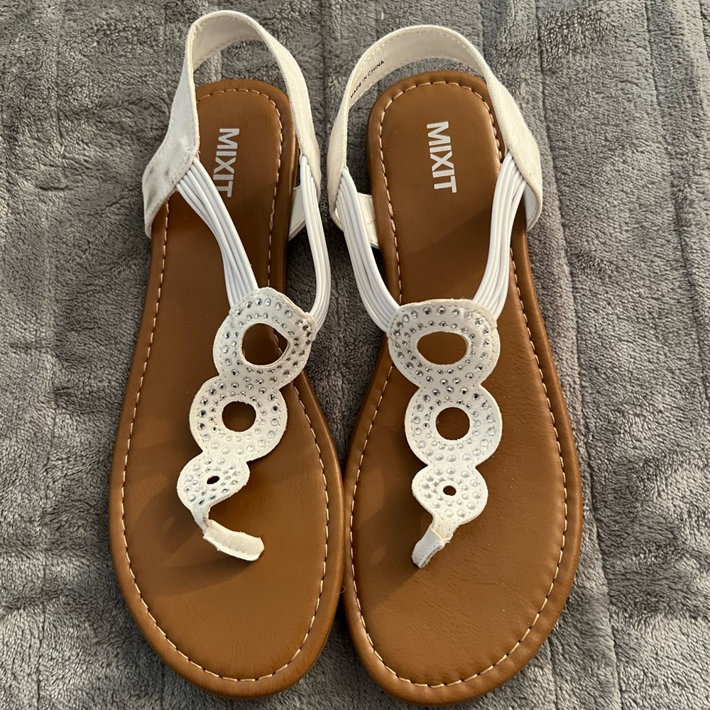 MIXIT Sandals- Brand New - Picture 5 of 8
